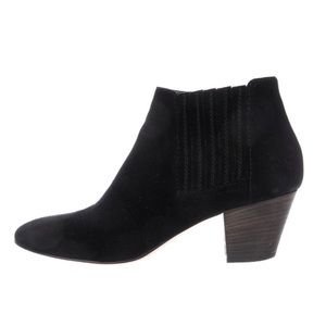 Aquatalia Suede Ankle Boots
•   Black
•   Round-Toes
•   Block Heels
